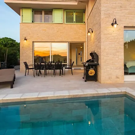 Villa Mila *