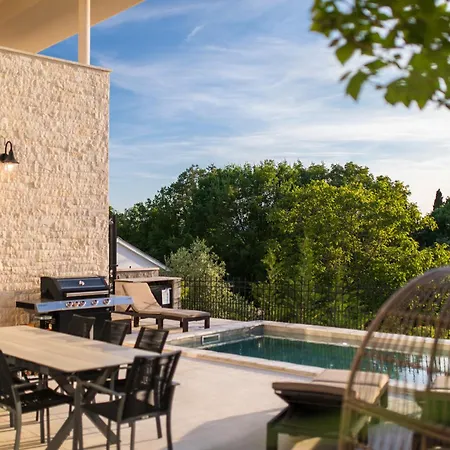 Villa Mila *