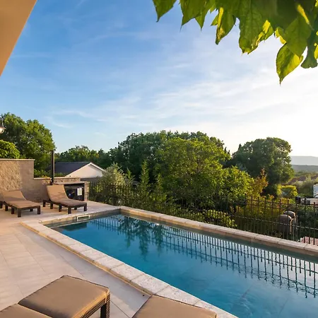 Villa Mila *