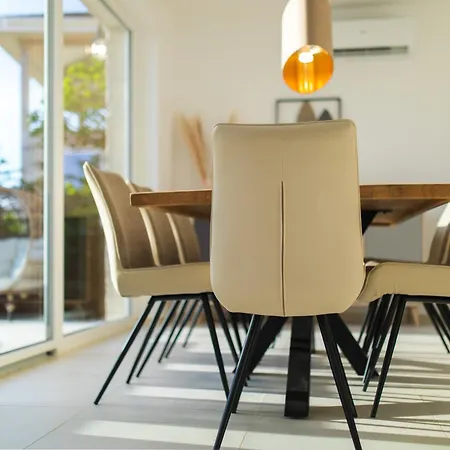 Mila Villa Sveti Vid-Miholjice